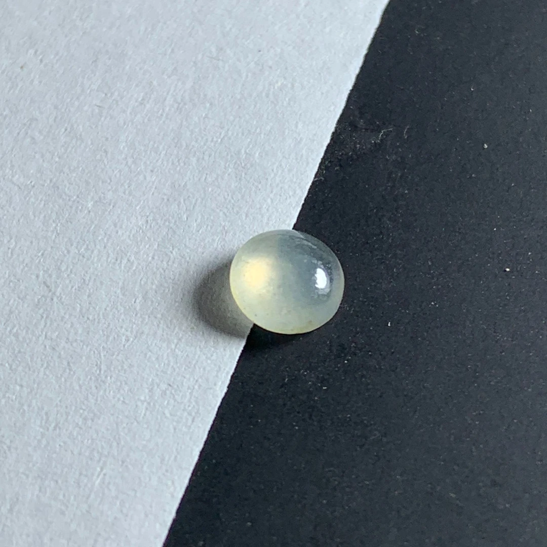 白冰蛋面镶嵌品质可做顶珠，耳饰，戒指天然缅甸翡翠a货