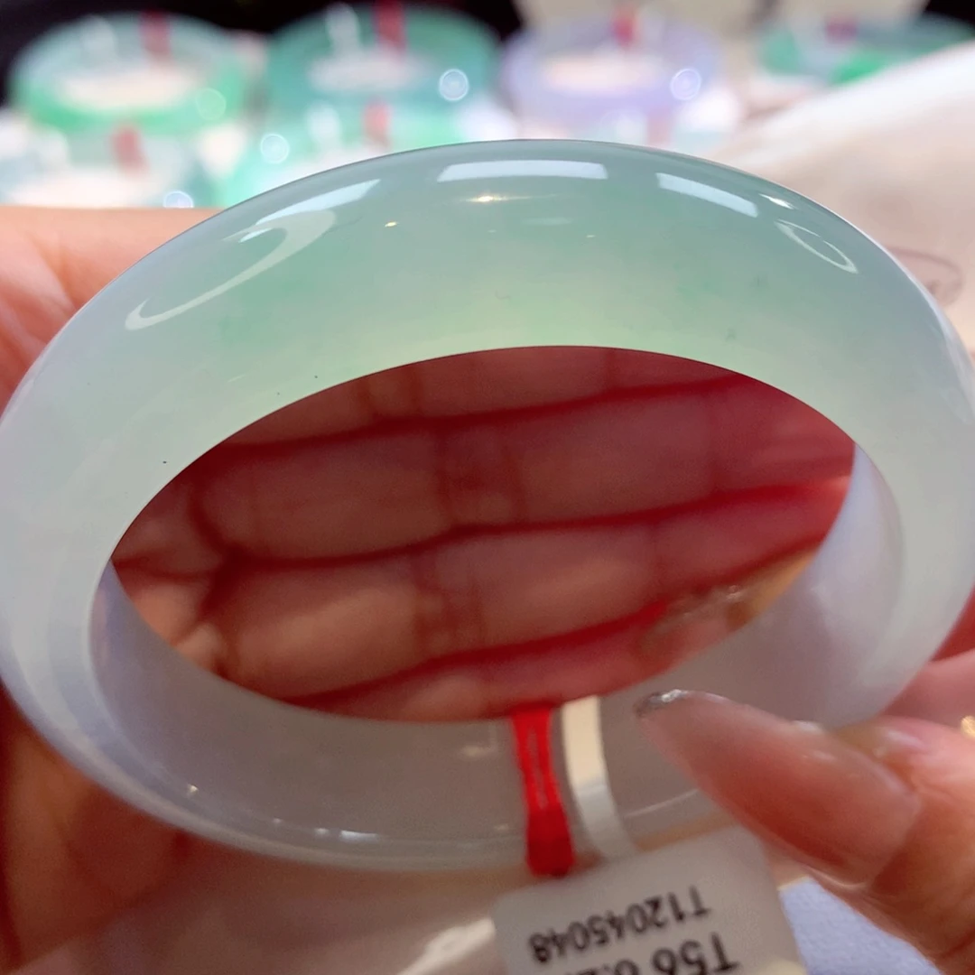 未镶嵌手镯翡翠56圈果冻底晴绿（22号）