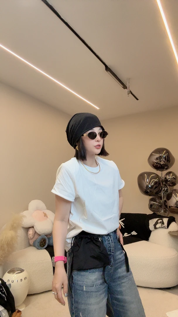 2025早秋新款20112时尚百搭舒适透气圆领韩版纯色宽松T恤