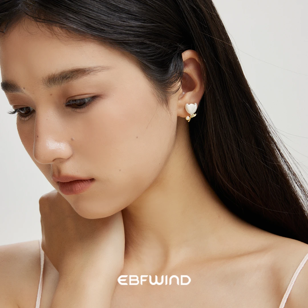 EBFWIND 合金仿珍珠耳饰 【郁金香】浪漫温柔风白色滴釉耳钉