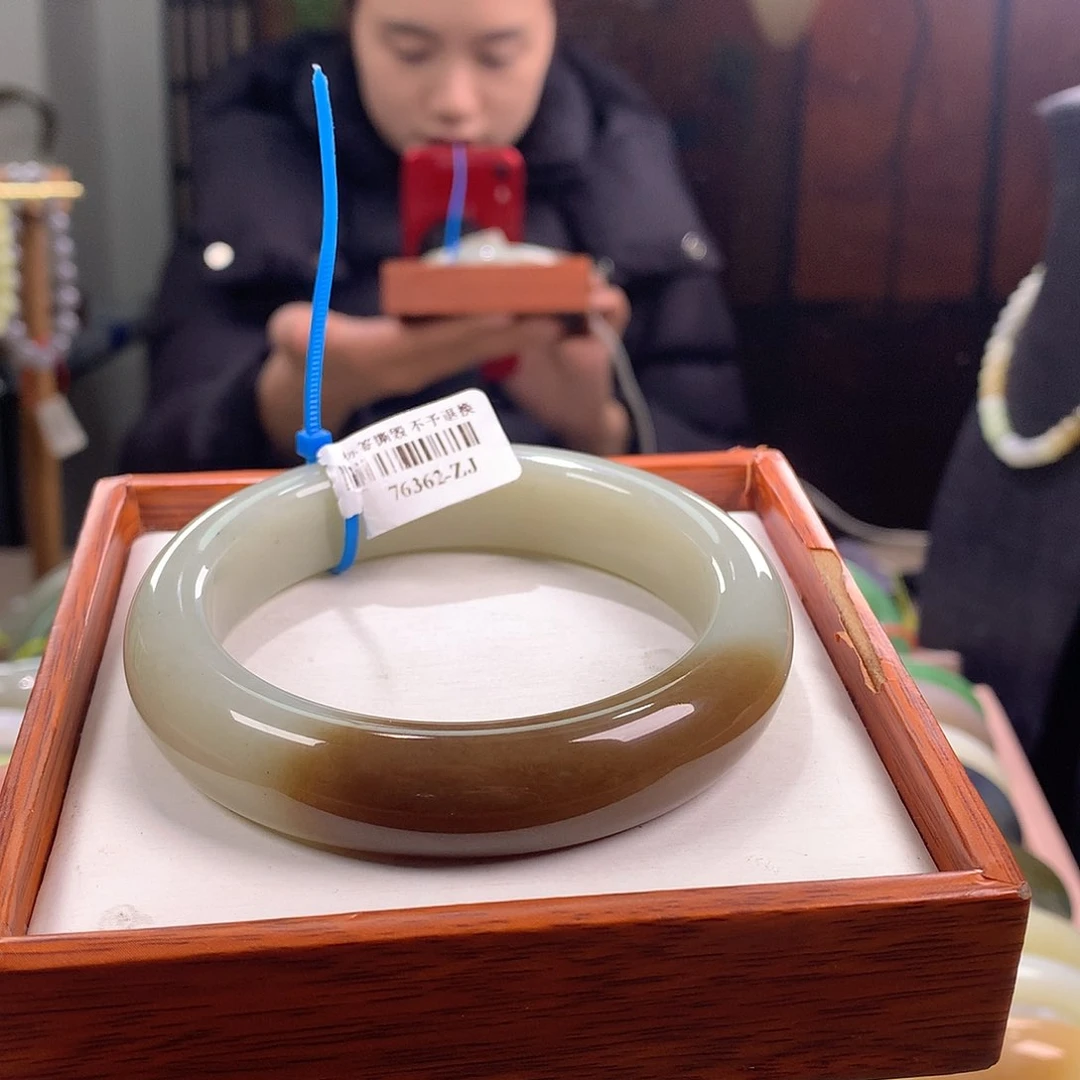 和田玉手镯未镶嵌58/59