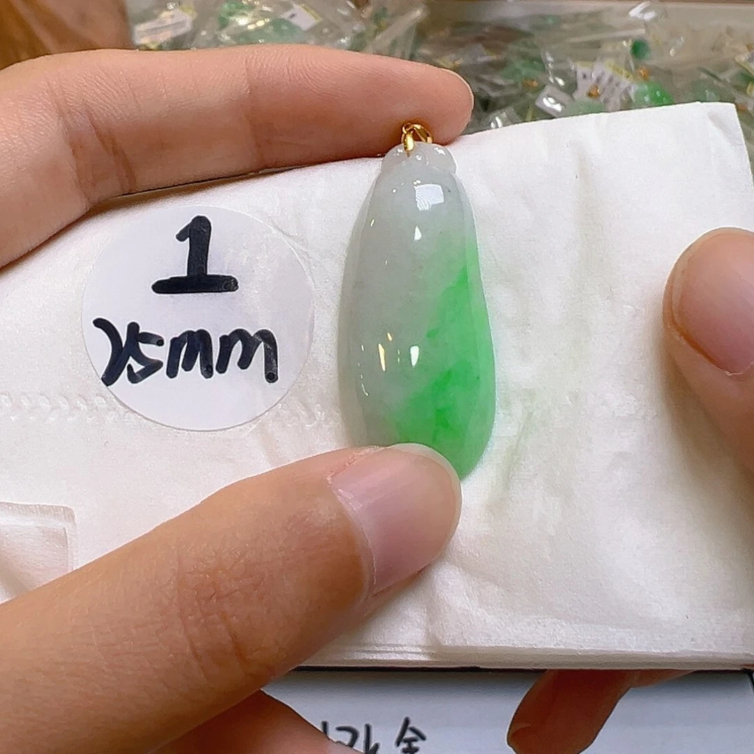 翡翠18K金镶嵌吊坠(不含链)翡翠