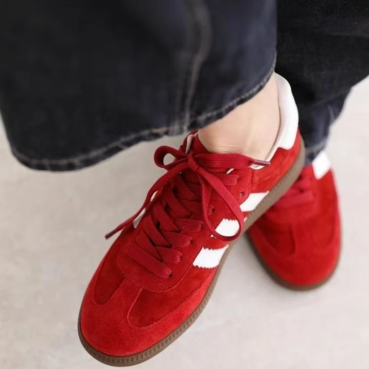 红色爆款德训鞋女2025新款平底百搭小白鞋复古板鞋休闲运动鞋C