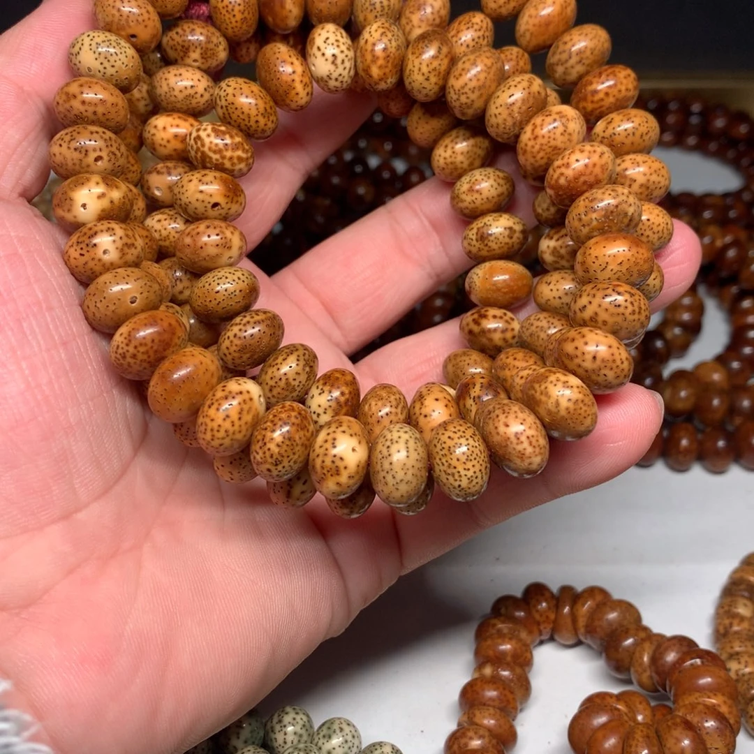 吊坠星月菩提陈化老料13✖️9苹果珠脖挂