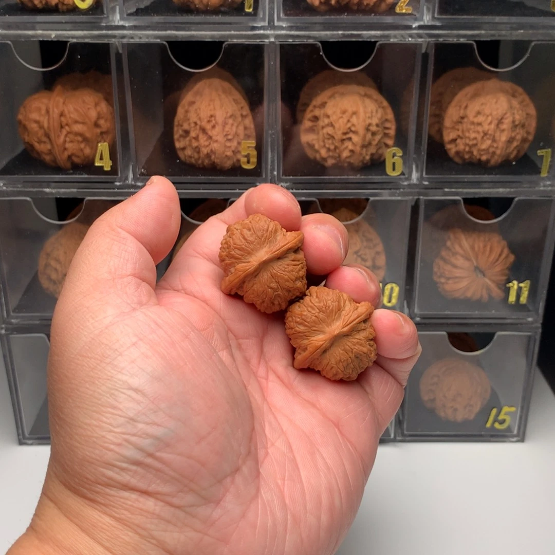 看***️桃核吊坠文玩核桃123456