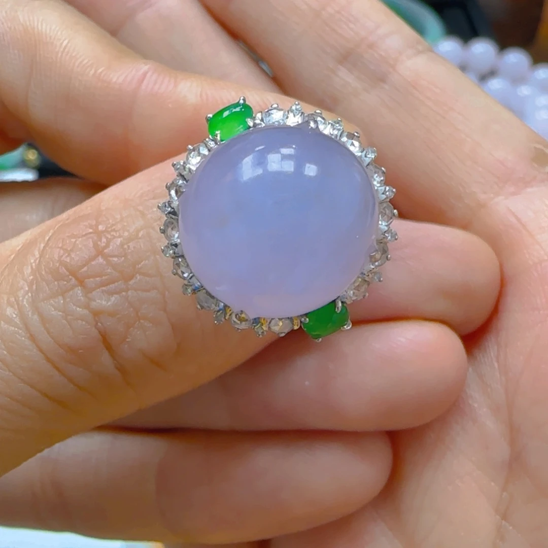 翡翠戒指18K金镶嵌翡翠15800