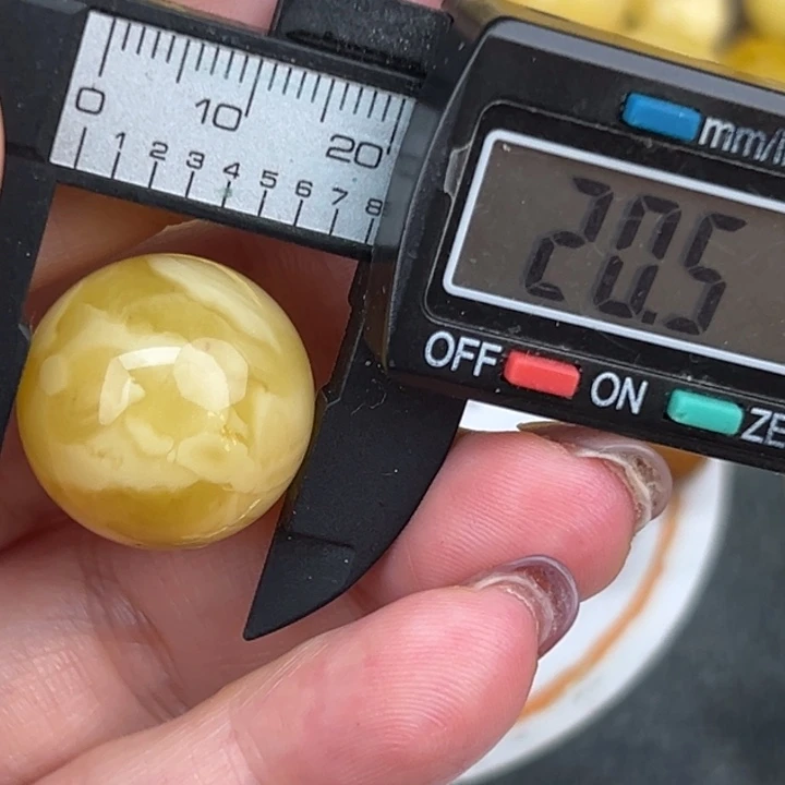 琥珀裸石未镶嵌微瑕1161