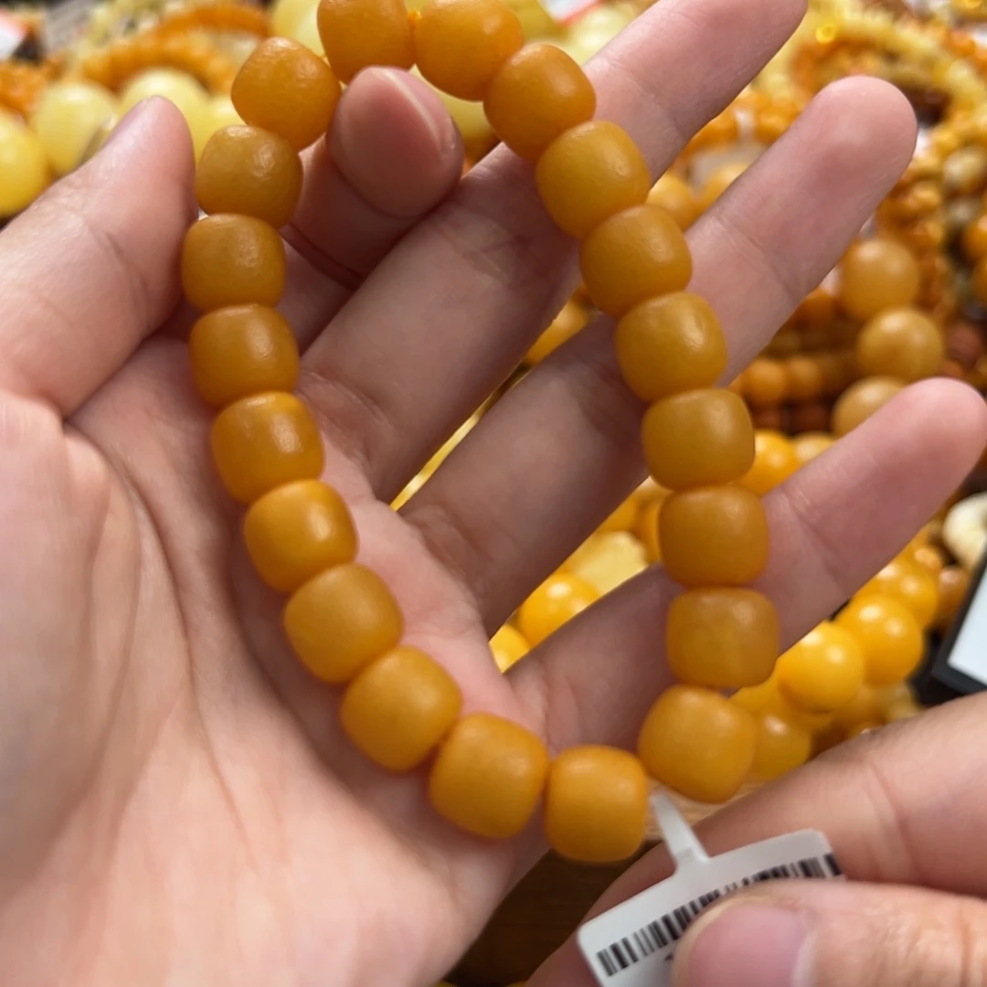 未镶嵌琥珀珠宝奇石