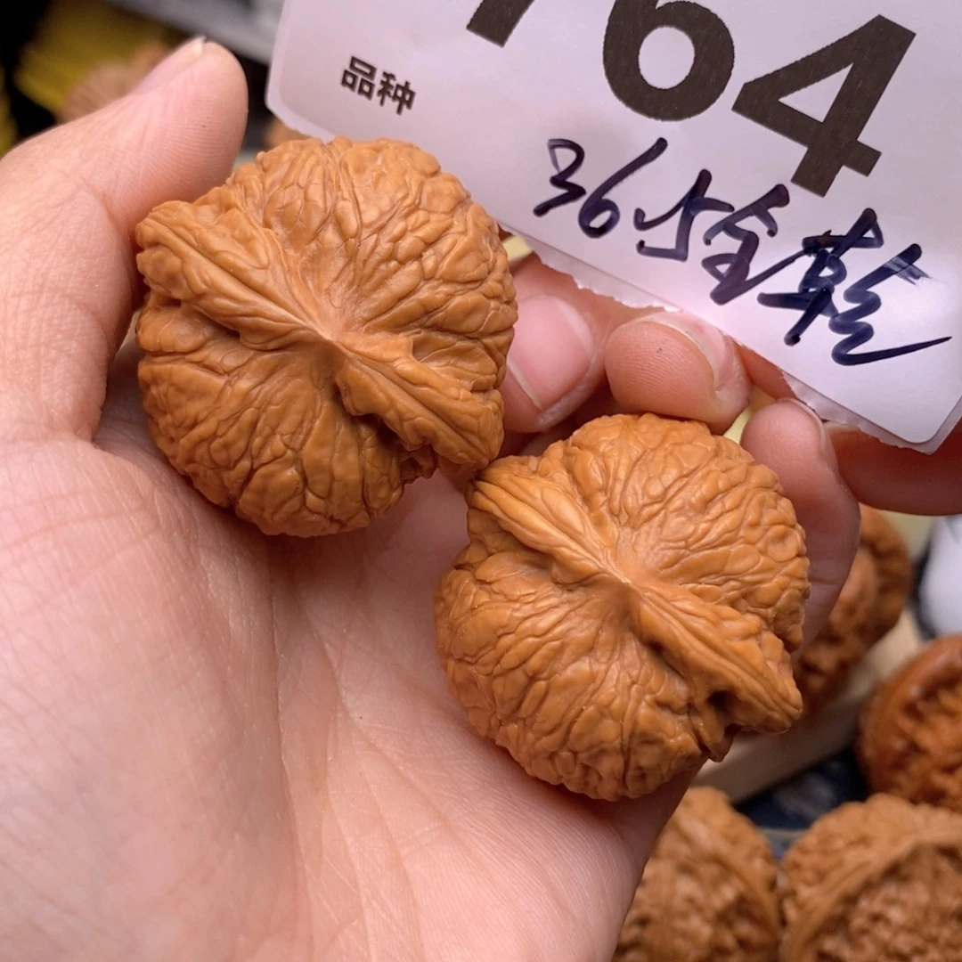 文玩核桃把件764号36.5全乾隆。