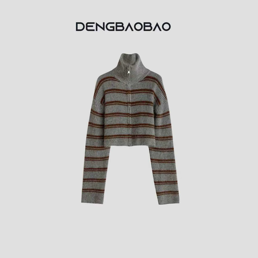 Dengbaobao 【巧出柔絮】条纹立领厚款慵懒风兔毛毛衣针织衫开衫女