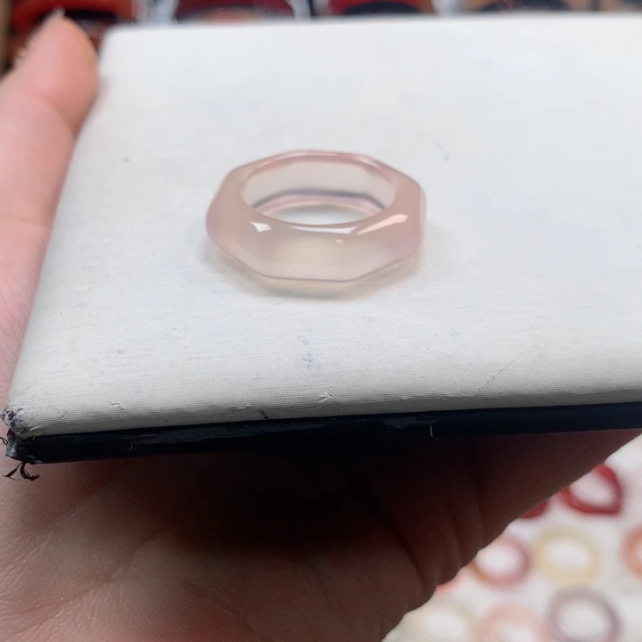 玛瑙/玉髓戒指未镶嵌冯*宝