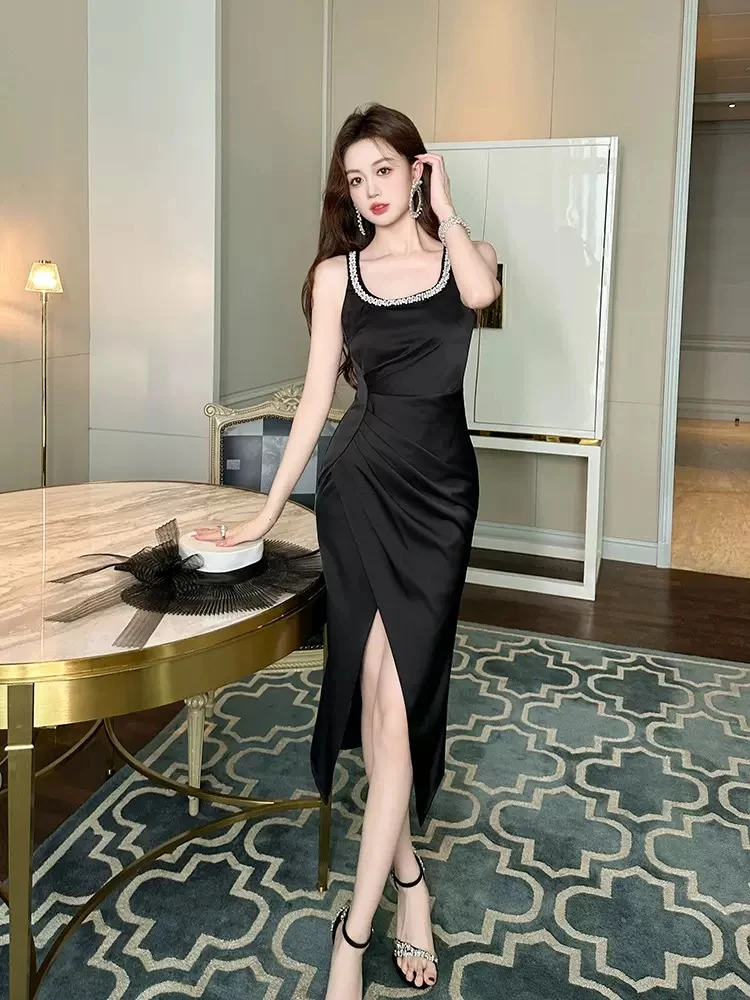 40460显瘦气质小黑裙性感夏季开叉法式修身收腰设计感小众连衣裙