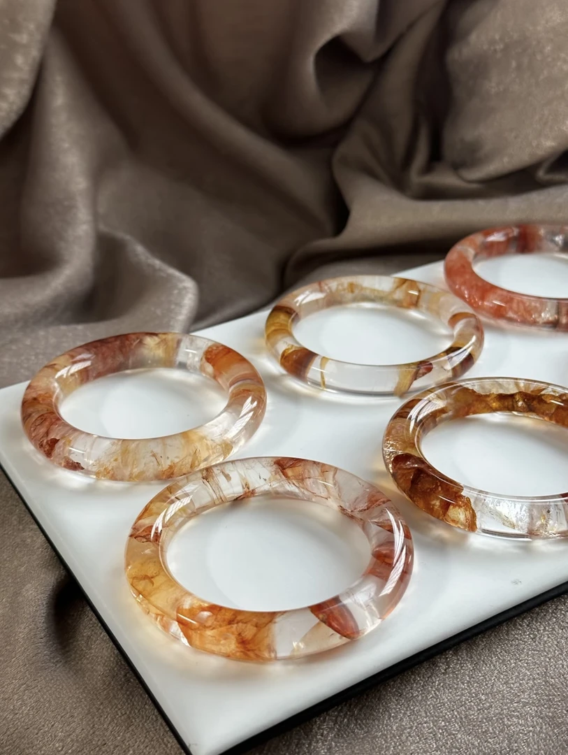 天然胶花水晶手镯直播间下单