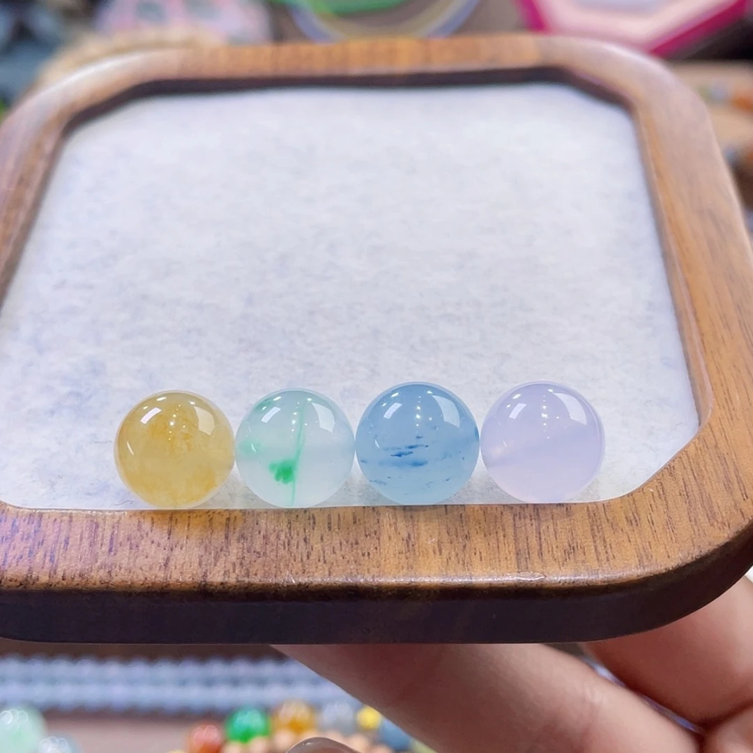 【闪购商品】翡翠颈饰未镶嵌高冰飘花单颗