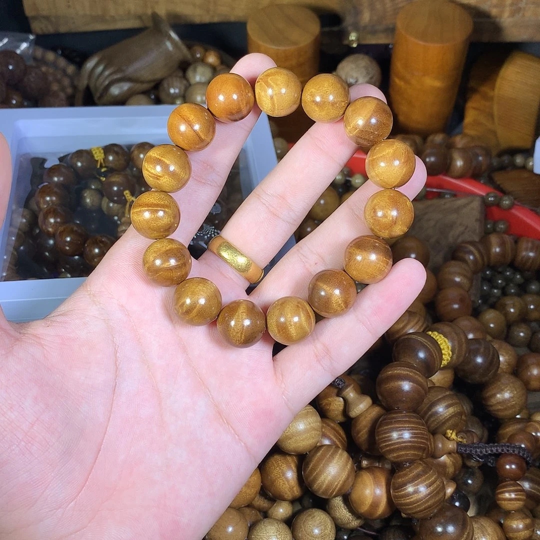 深***蓝金丝楠工艺品金丝楠