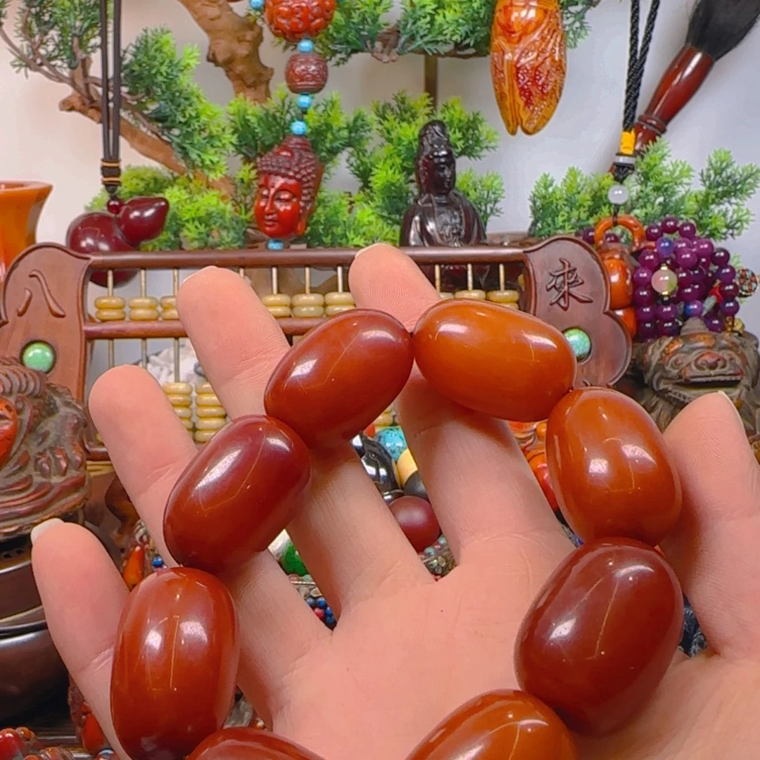 琥珀裸石未镶嵌手串