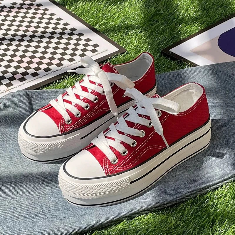 女生学生休闲百搭帆布鞋板鞋8109