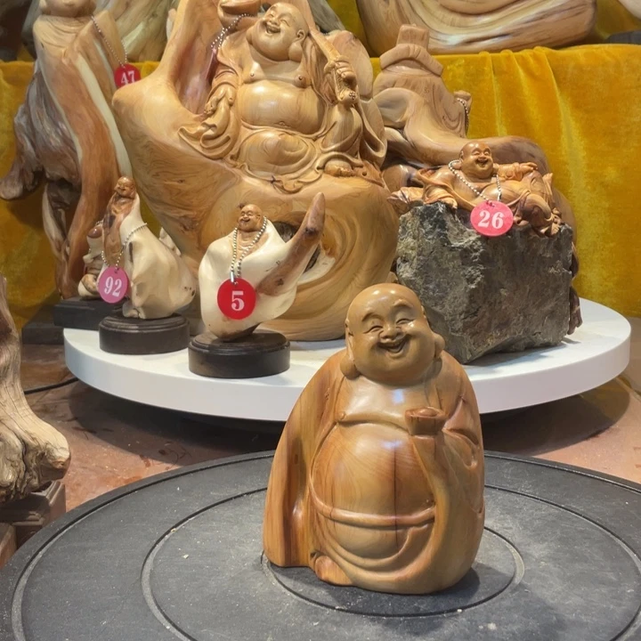 柏木（崖柏）崖柏   弥勒