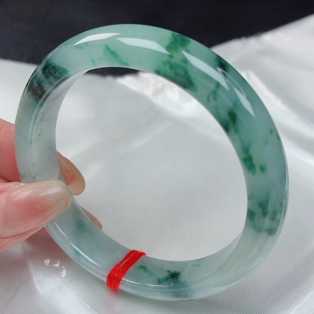 翡翠手镯未镶嵌56