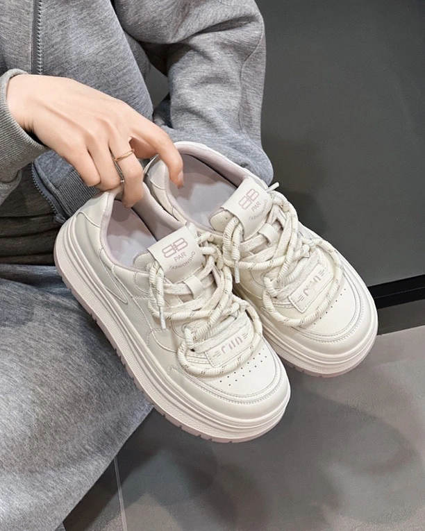 1885-18【漫青花语】达思图新款2025春款小白鞋时尚潮流百搭松糕鞋