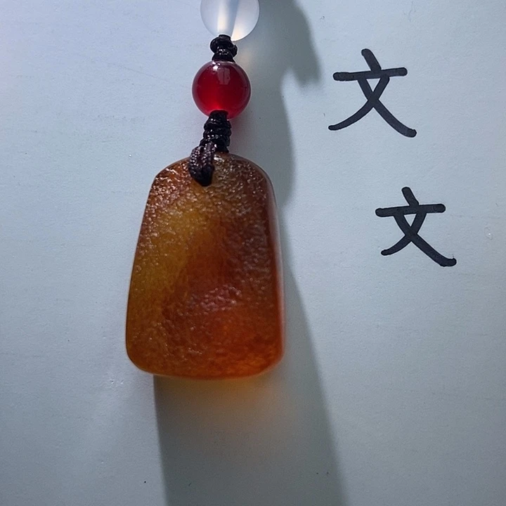 琥珀未镶嵌珠宝奇石3