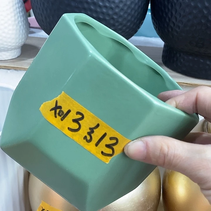 陶瓷花盆有孔 瑕疵介意勿拍