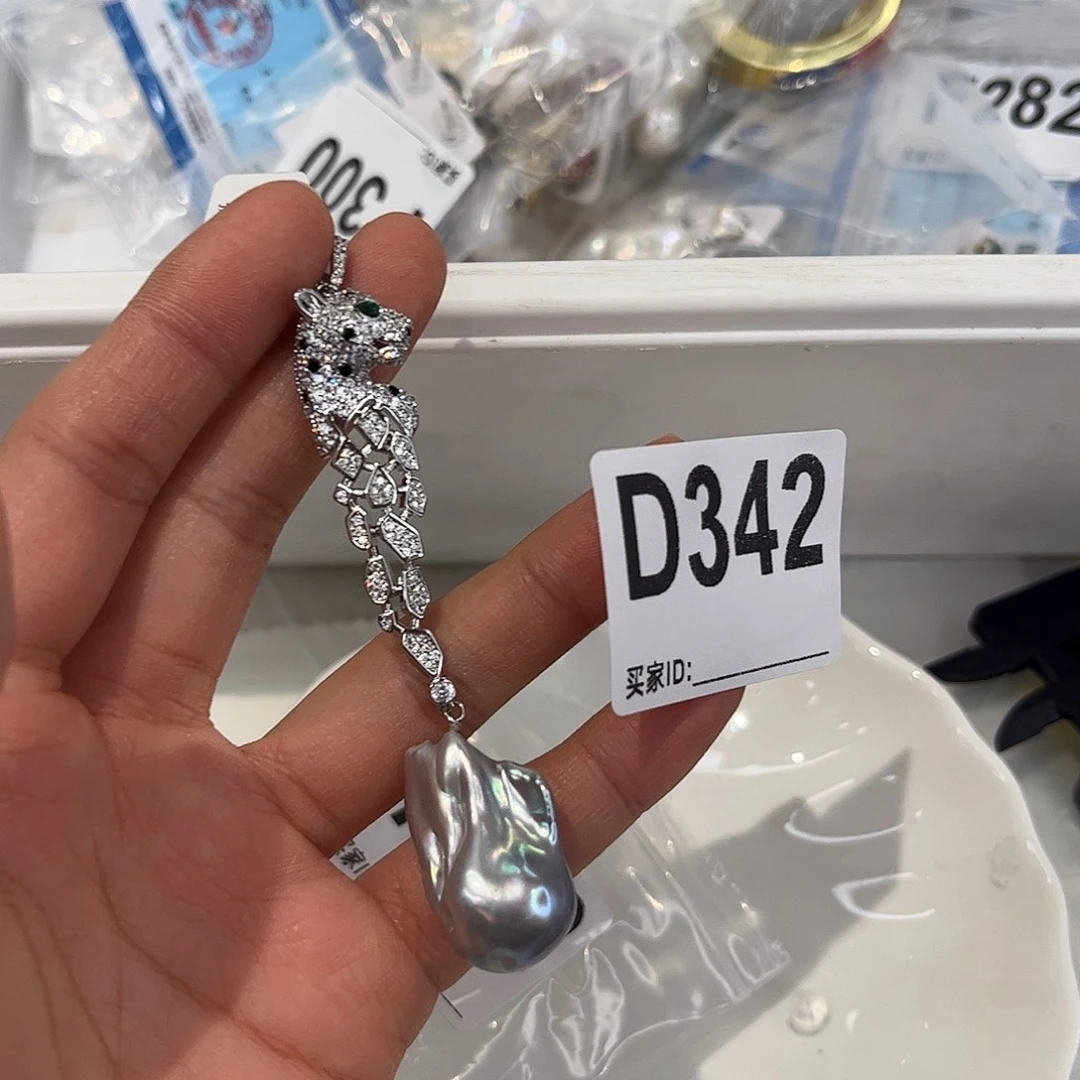 ꩵ***࿐淡水珍珠耳饰合金