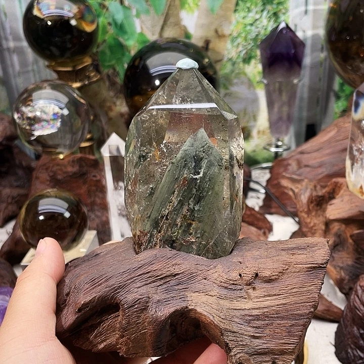 珠宝半成品未镶嵌水晶