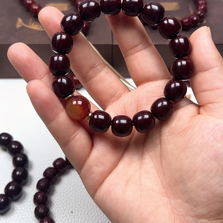 橄榄核手串/手链?****单猴头的小伙伴