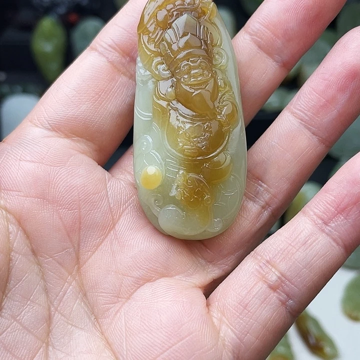 缘***梦和田玉未镶嵌颈饰