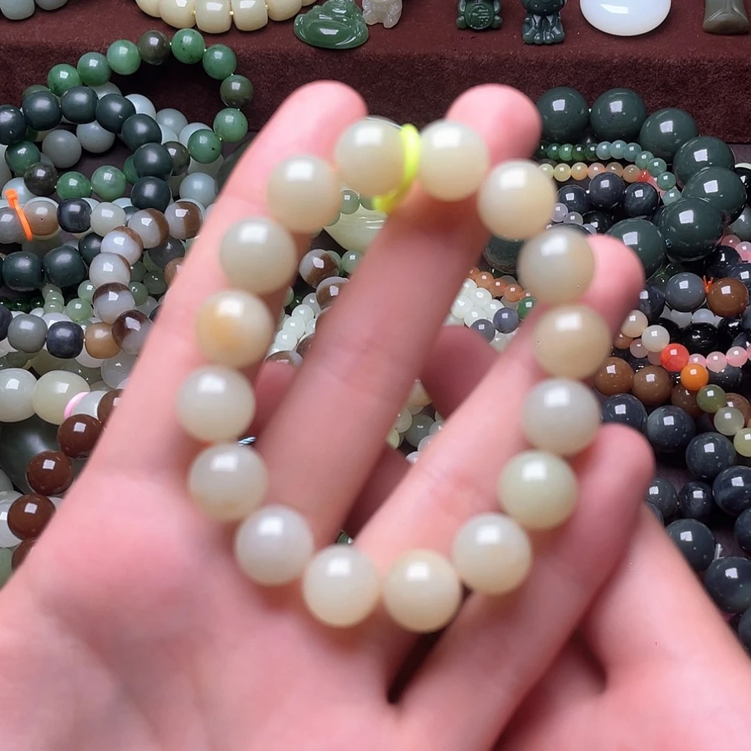 手串未镶嵌和田玉