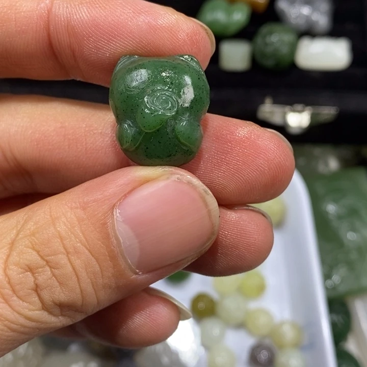 和田玉（糖玉）未镶嵌车挂