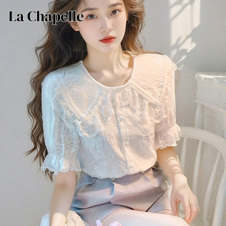 拉夏贝尔重工钉珠娃娃领蕾丝衫女夏洋气质短袖上衣百搭泡泡袖衬衫