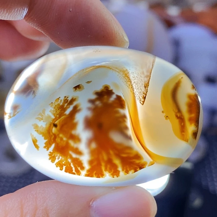 玛瑙/玉髓未镶嵌珠宝半成品