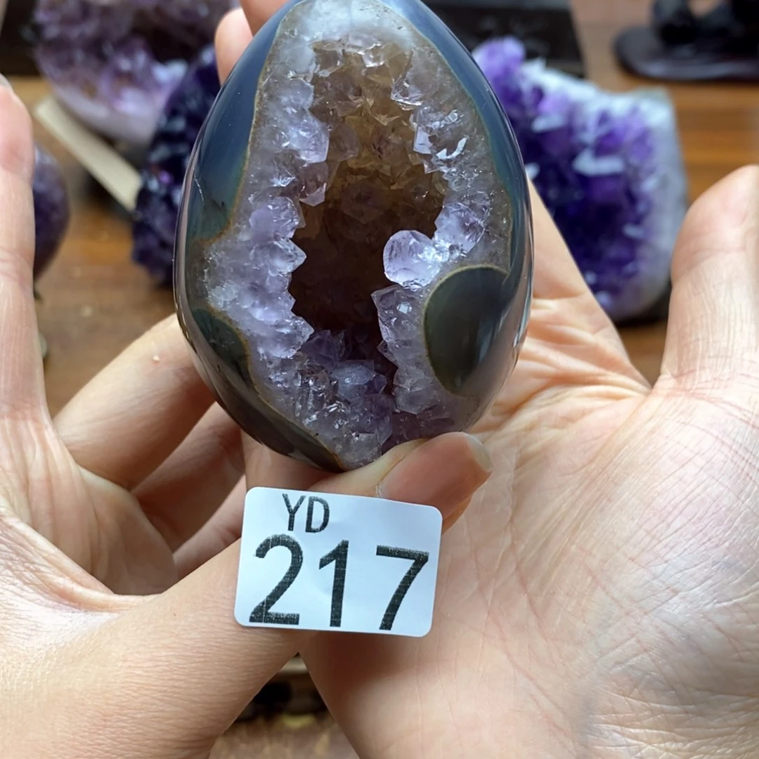 未镶嵌水晶大型摆件（非配饰）