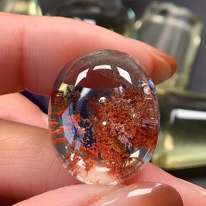 水晶吊坠(不含链)未镶嵌?