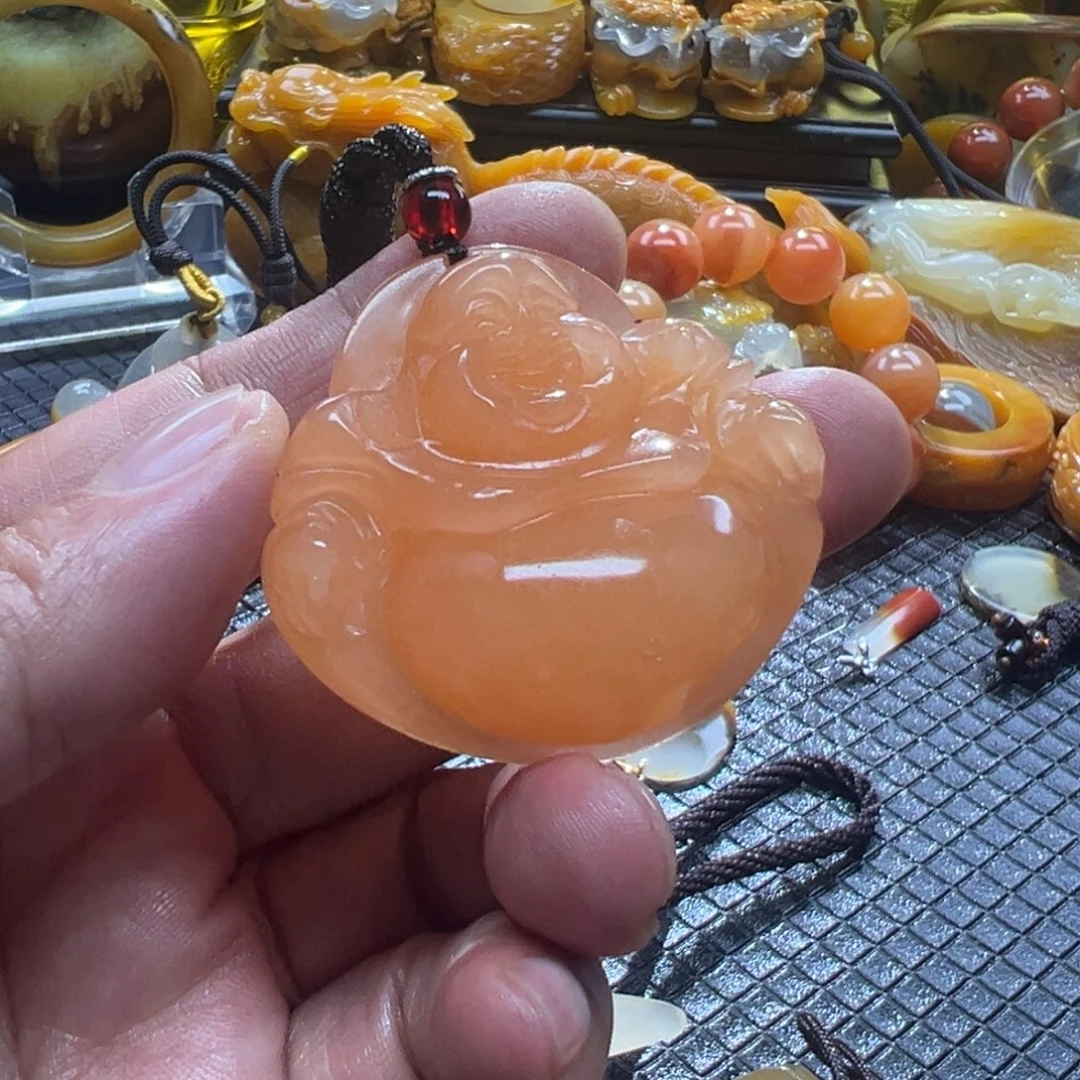 石英质玉未镶嵌颈饰