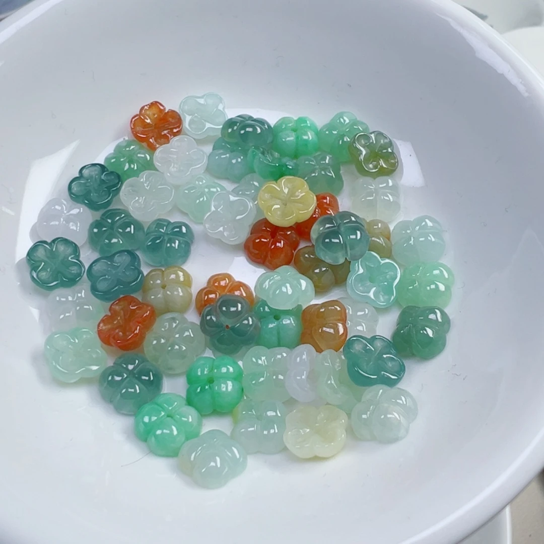 翡翠散珠花花一个