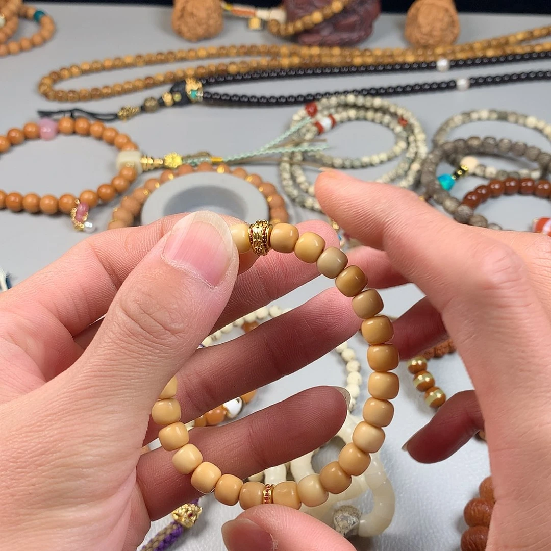 吊坠龙脊菩提。。。。。。。。。。。