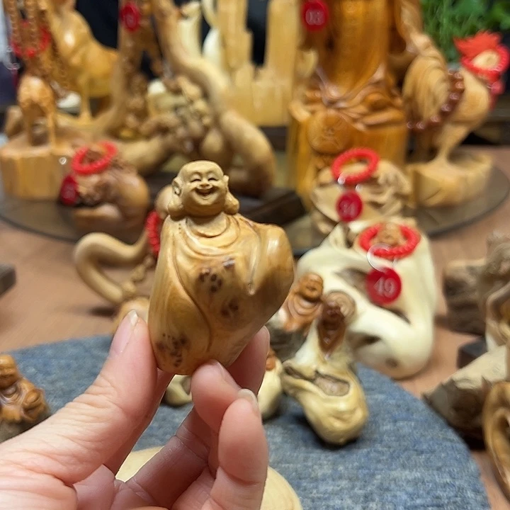 非洲檀香无事牌崖柏摆件