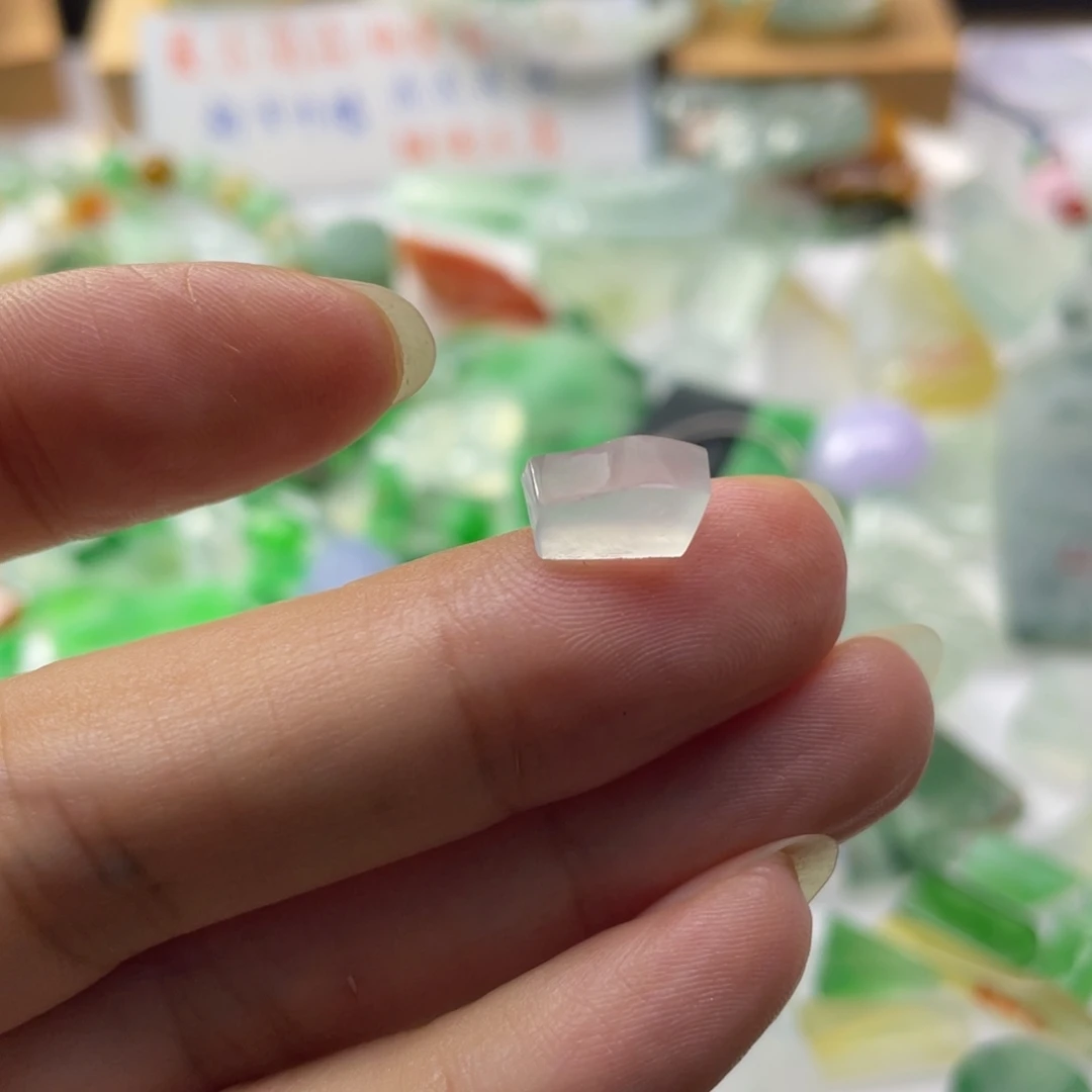 定制翡翠未镶嵌天然缅甸翡翠