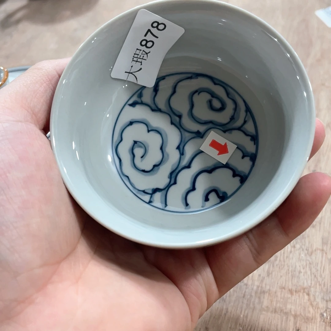 釉下手绘茶具微瑕