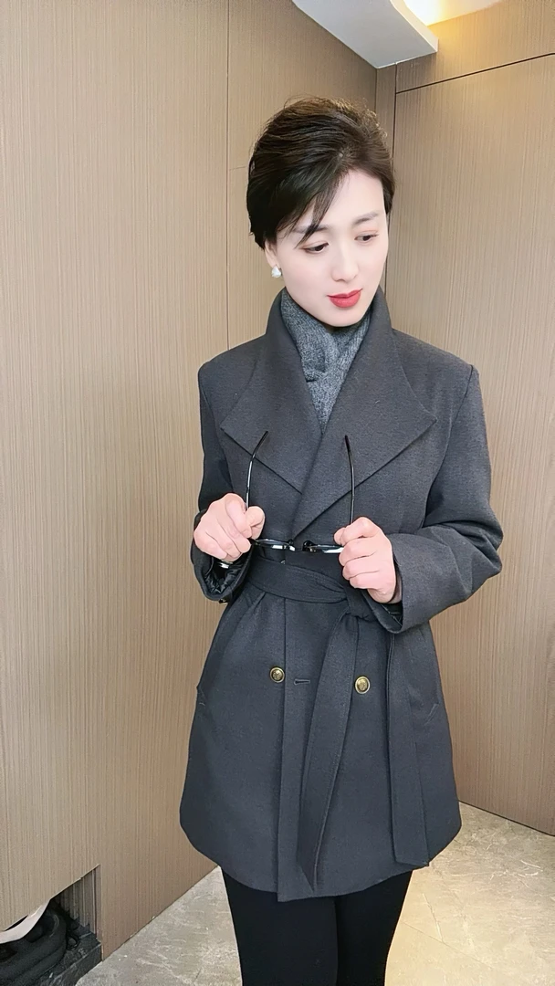 90白鸭绒填充天丝羊毛面料羽绒服中长款气质收腰高级感通勤战袍
