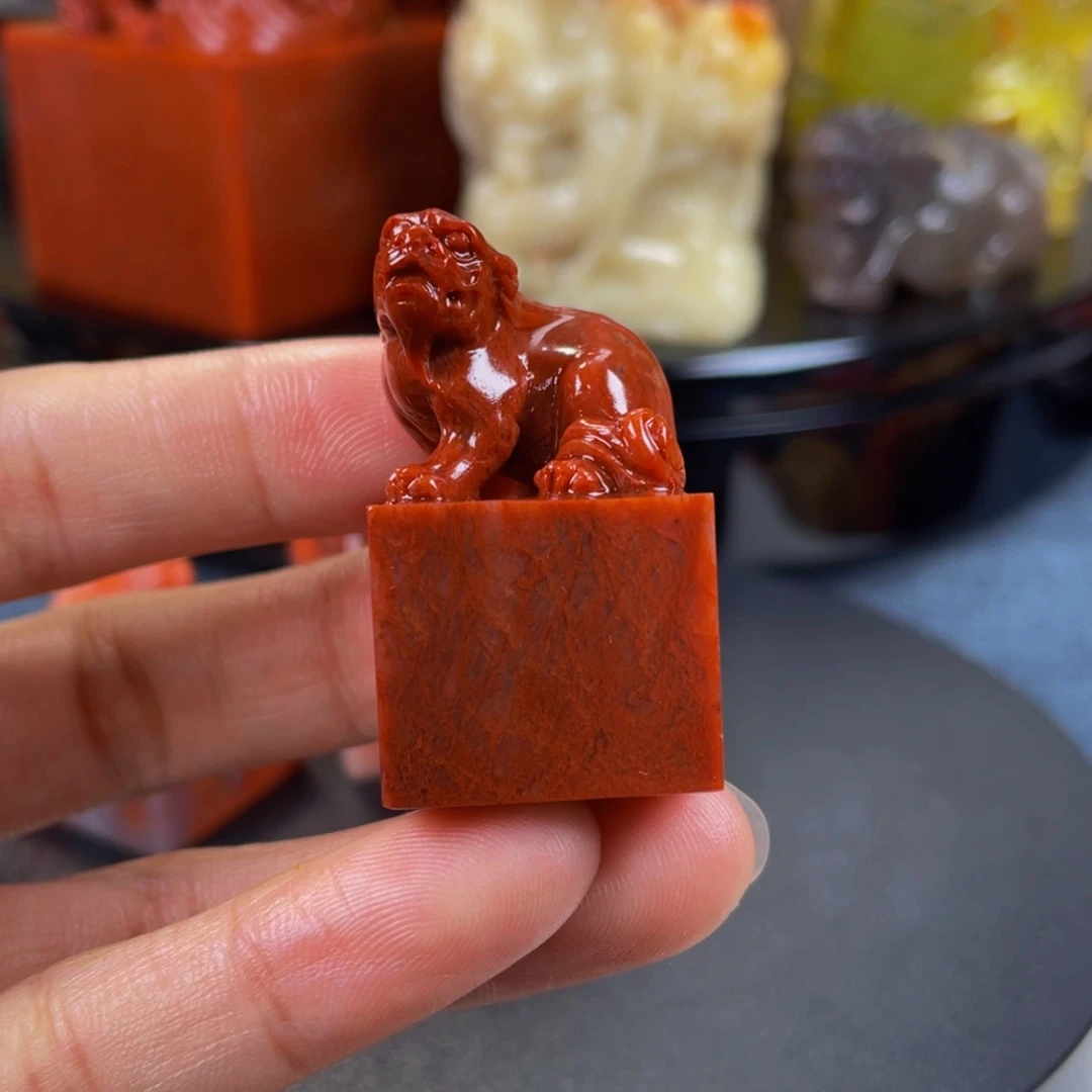 寿山石印石折****?寿山石雕刻