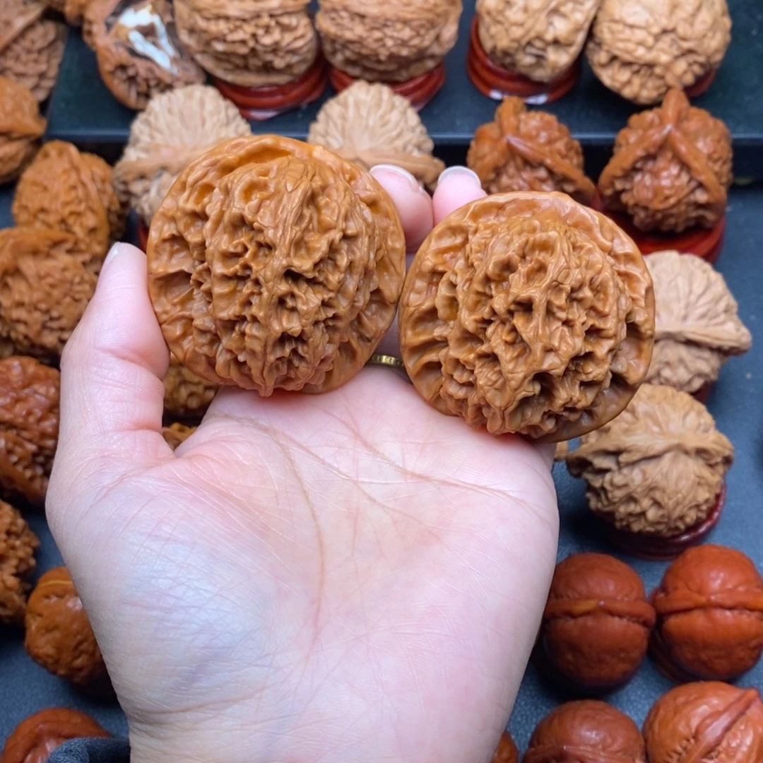 文玩核桃把件50中国大花