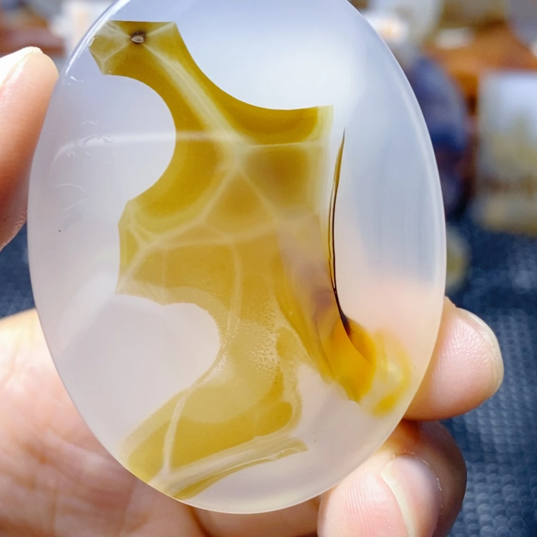 玛瑙/玉髓未镶嵌珠宝奇石