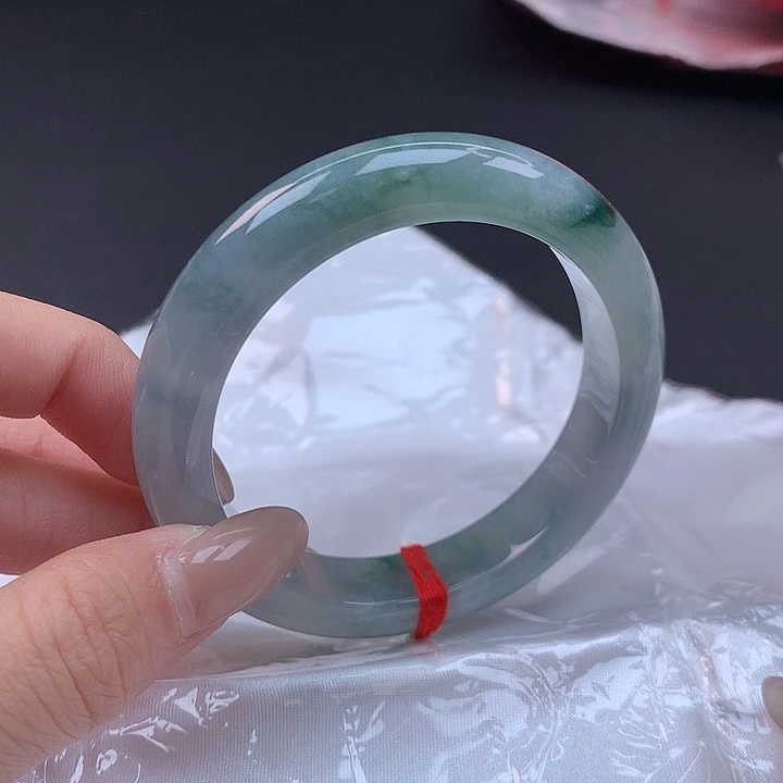 翡翠未镶嵌手镯54