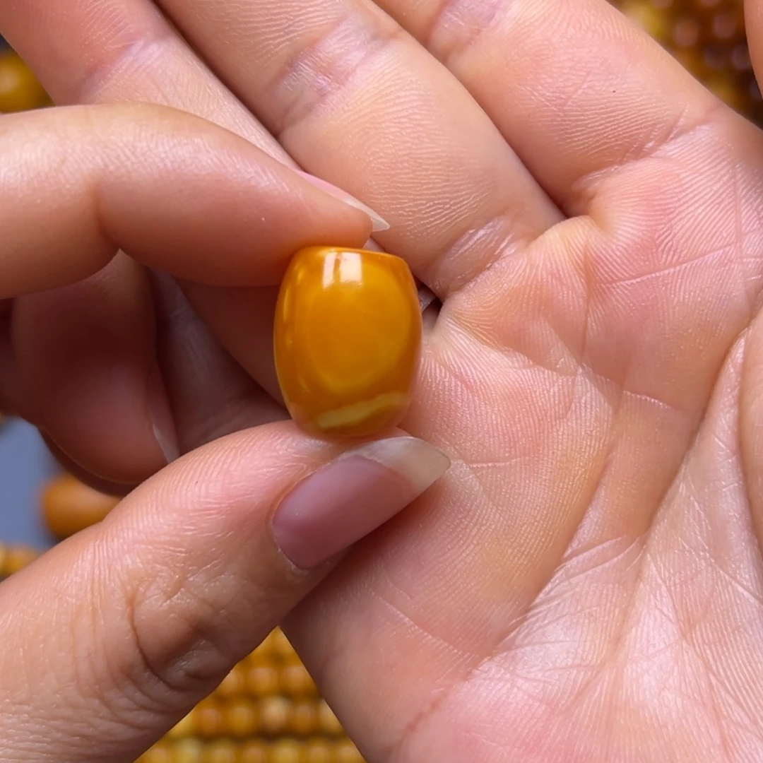 你***闹琥珀未镶嵌吊坠(不含链)