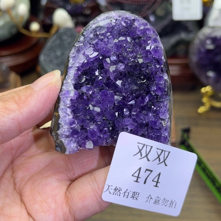 水晶未镶嵌大型摆件（非配饰）