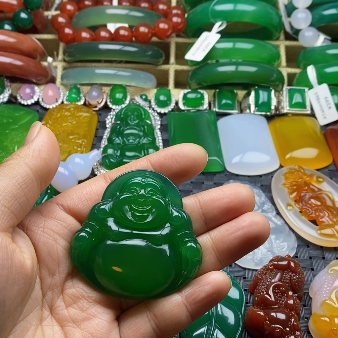 玛瑙/玉髓未镶嵌颈饰